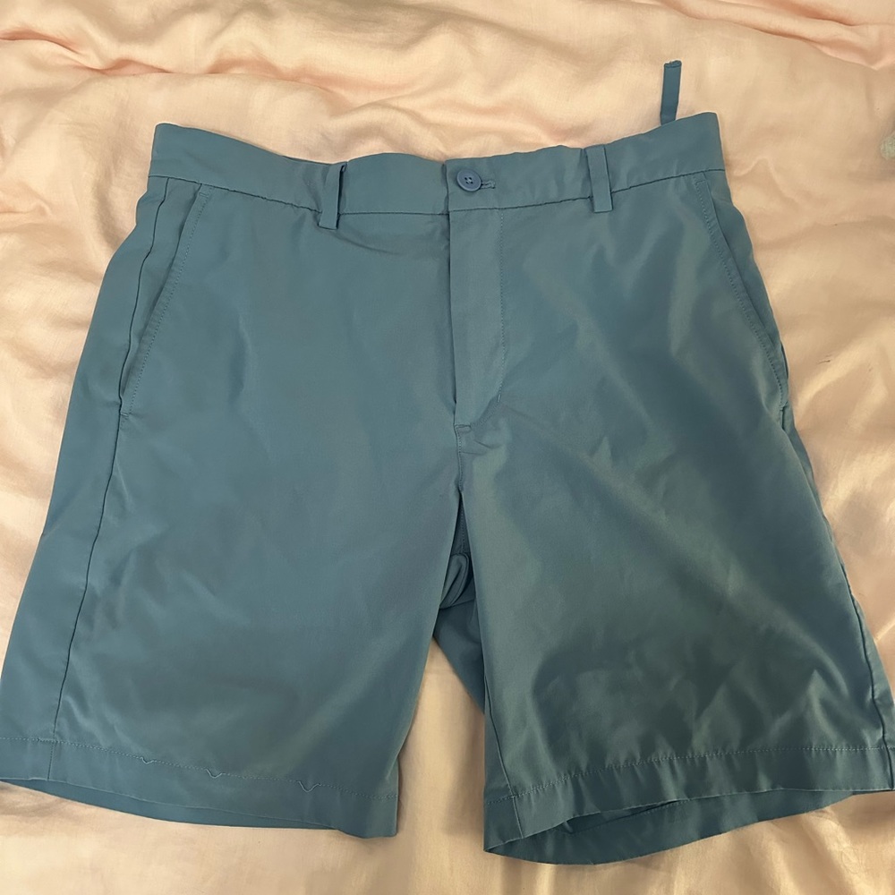 Vineyard vines men’s blue breaker shorts size 33